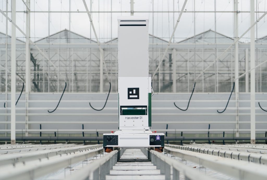 Eternal.ag Harvester 01 Robot in Greenhouse